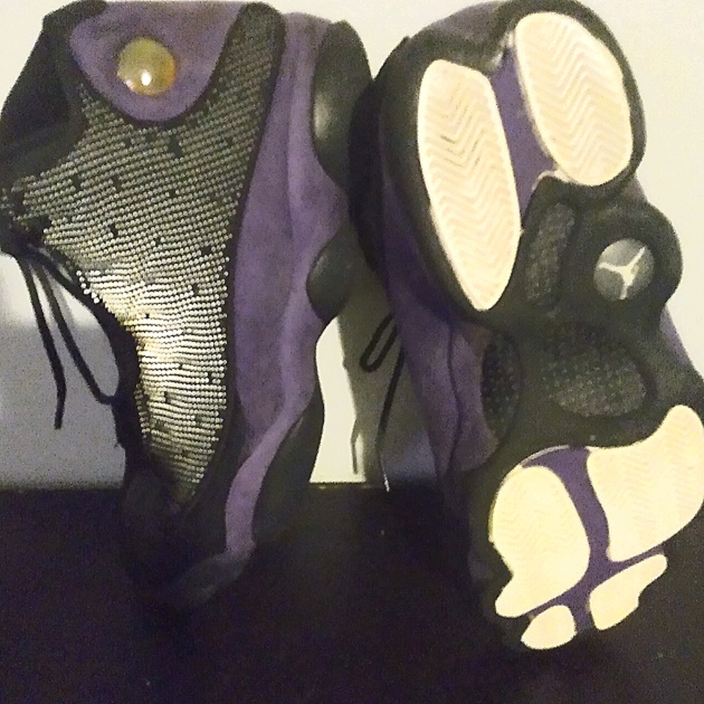 Purple mid top